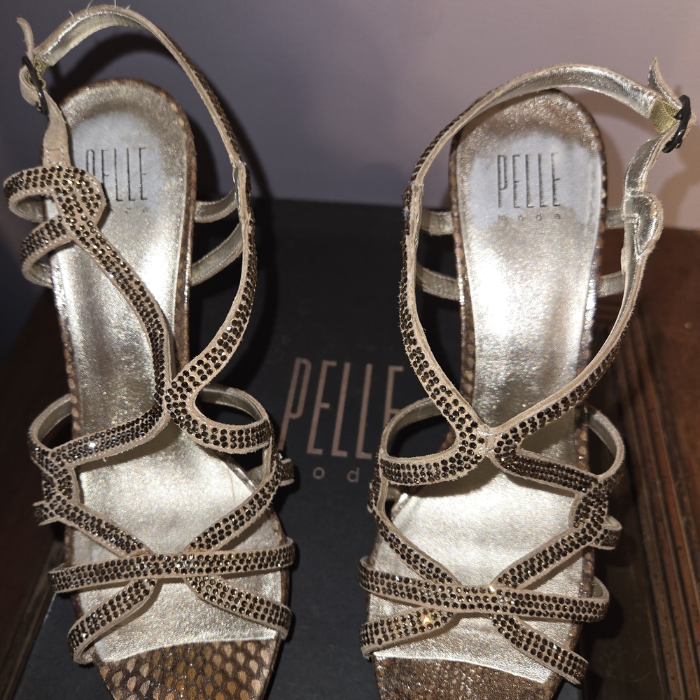 Pelle Moda Gold Strappy Snakeskin Women's Sandals